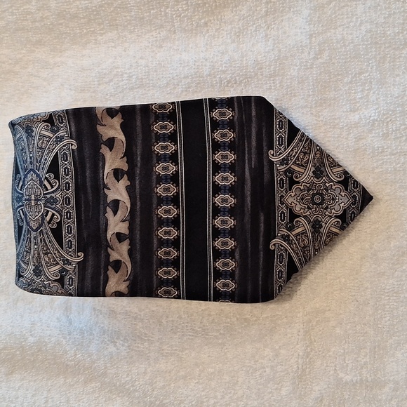 The Arrow Company Est.1851 Other - The Arrow Company Est.1851 Navy Blue Grey Pattern Striped Unique Design #27